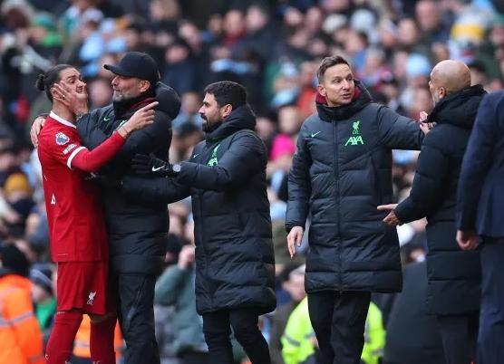 开云-林良锋：利物浦亮软肋，低效曼城没啃动